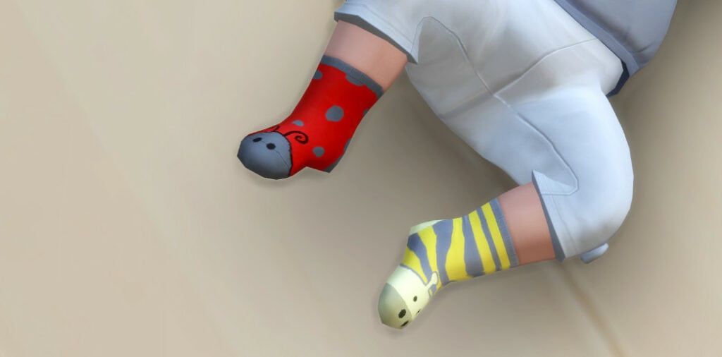 Mismatched Sock CC for Sims 4 Infants